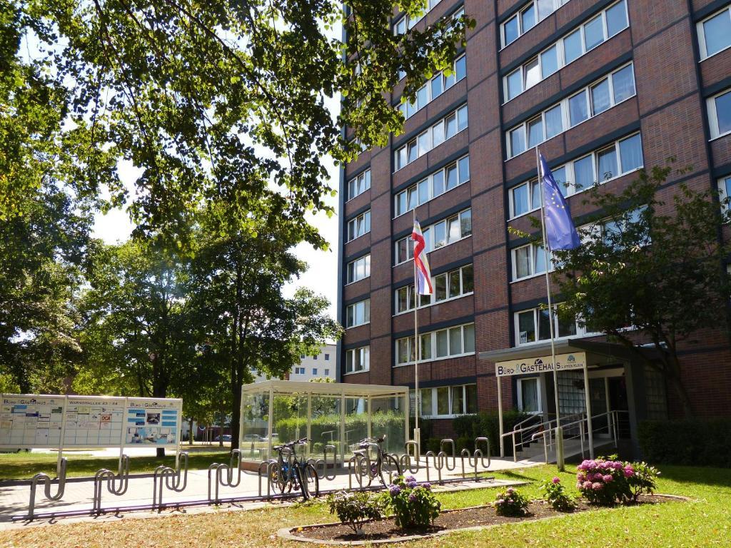 Hotel & Gaestehaus Rostock Luetten Klein Exterior photo