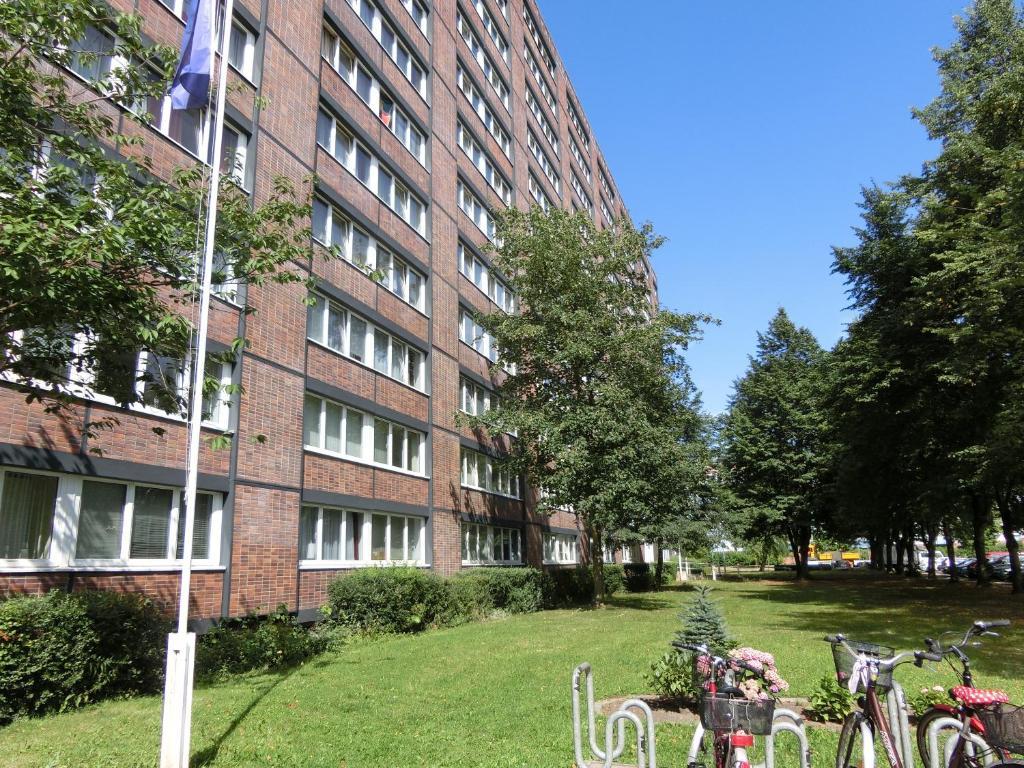 Hotel & Gaestehaus Rostock Luetten Klein Exterior photo