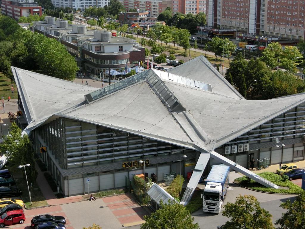 Hotel & Gaestehaus Rostock Luetten Klein Exterior photo