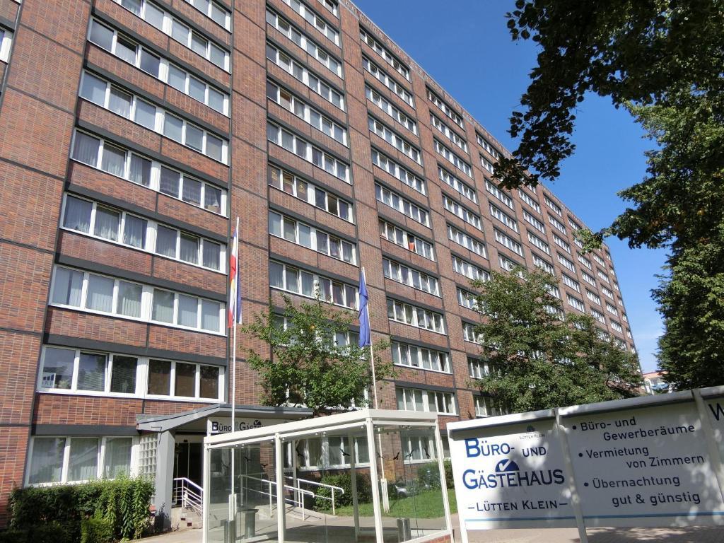 Hotel & Gaestehaus Rostock Luetten Klein Exterior photo