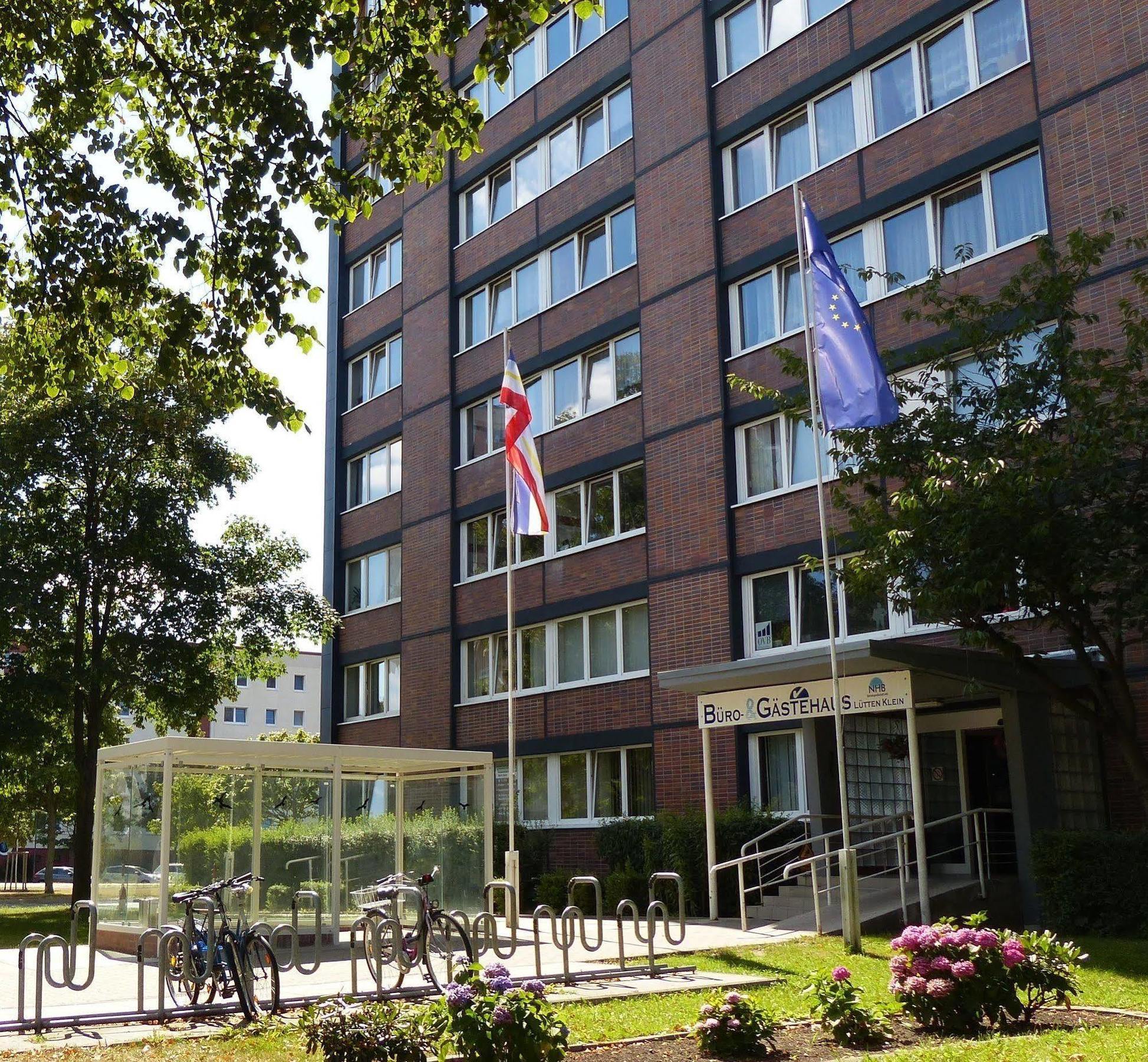 Hotel & Gaestehaus Rostock Luetten Klein Exterior photo